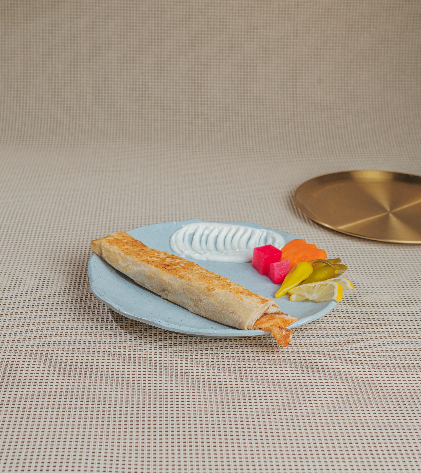 ساندوتش شاورما فراخ